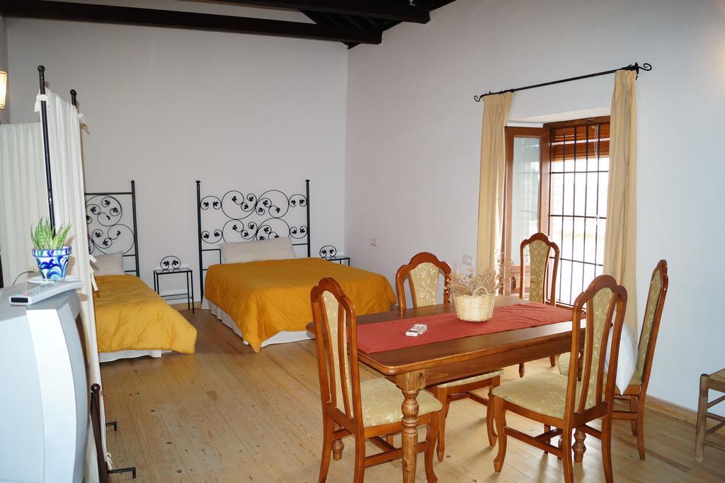 Casa De La Placeta Del Rincon * Moclin